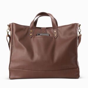 Thirty-One Gifts Square Tote bag in the cappuccino smooth pebble color.